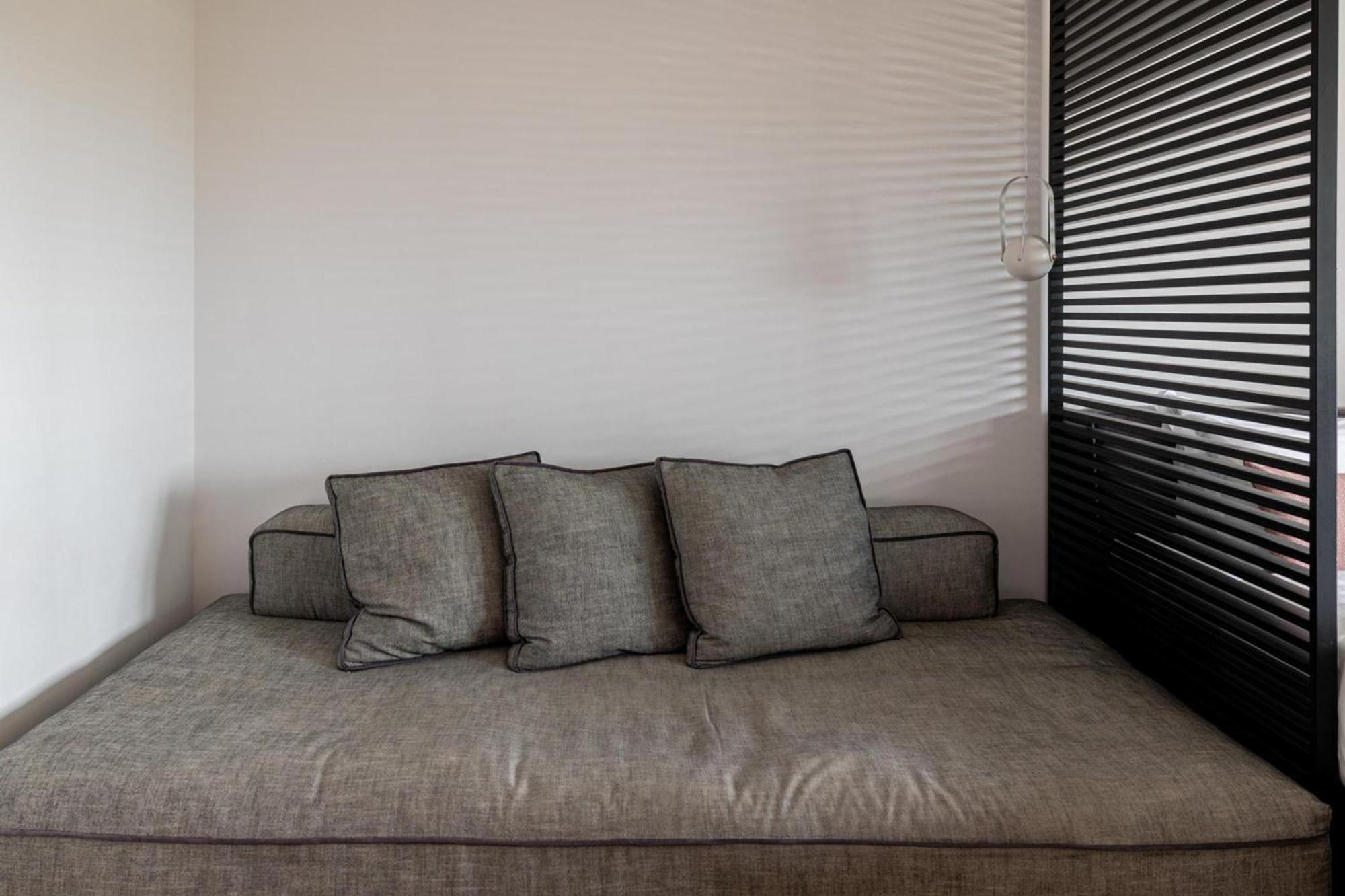 Earth Boutique Apartments Next To Stavros Niarchos Atina Dış mekan fotoğraf